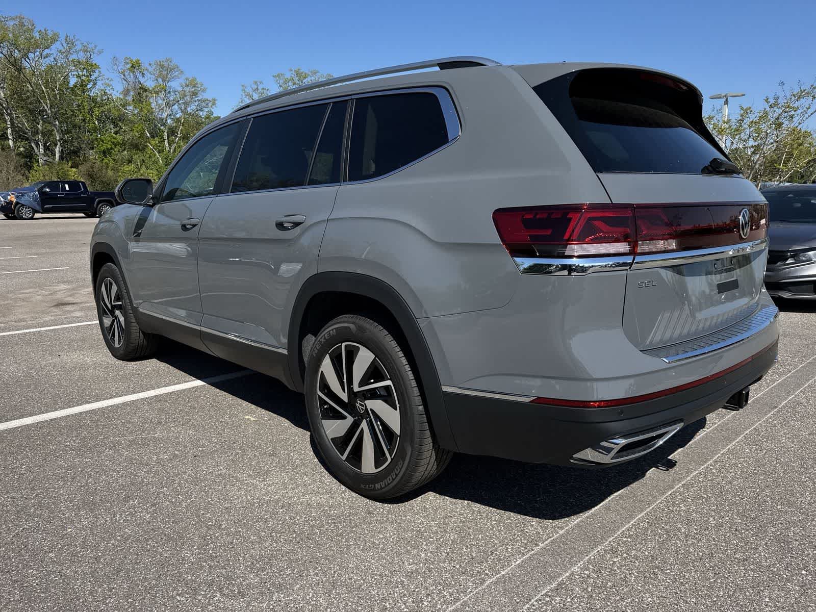Thumbnail: 2026 Volkswagen Atlas - 4