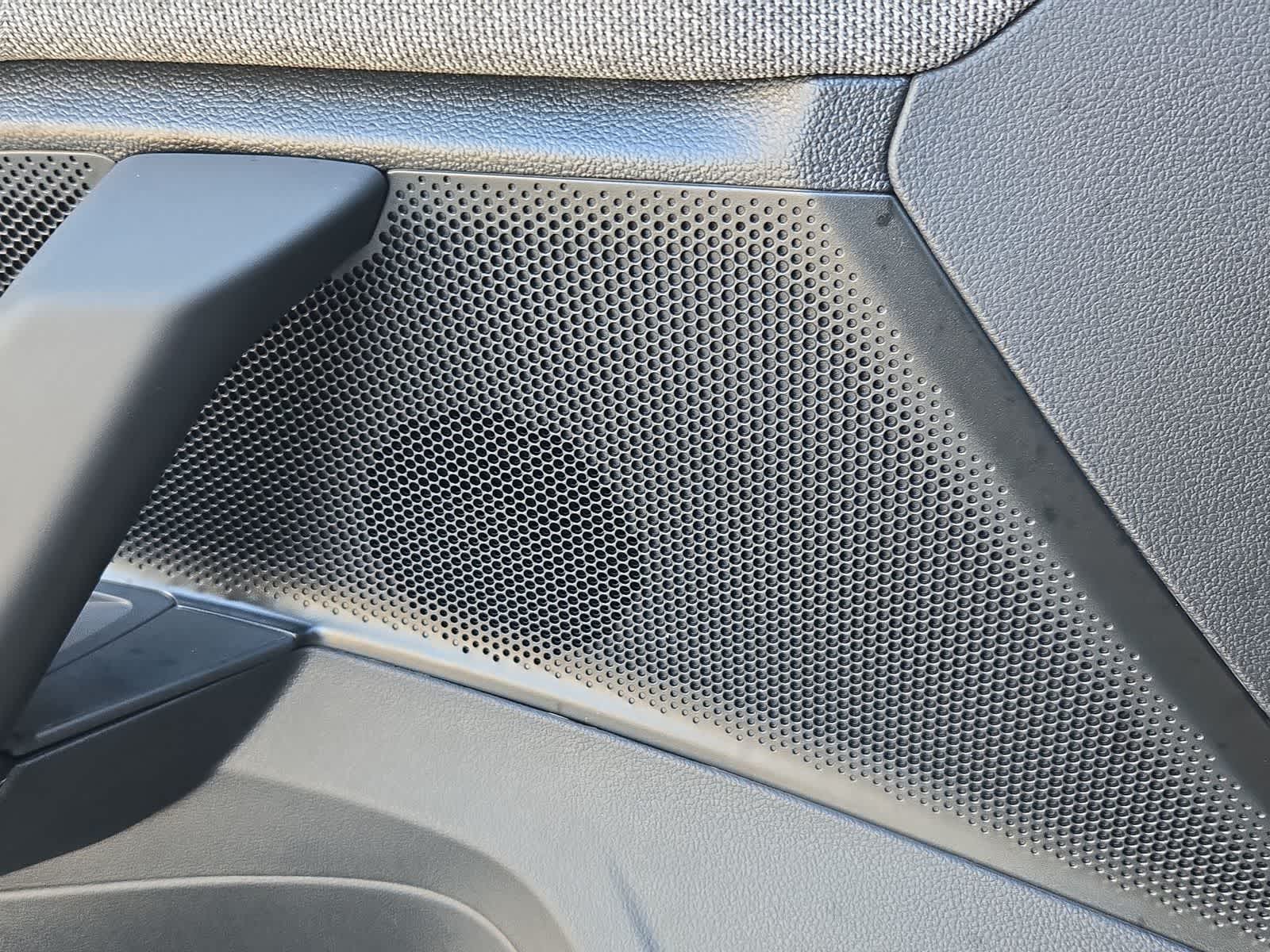 Thumbnail: 2025 Volkswagen Tiguan - 29