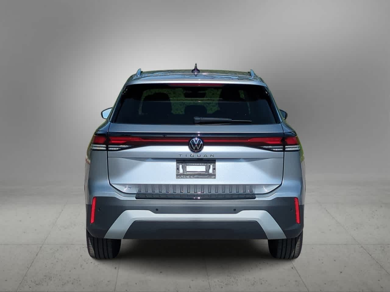 Thumbnail: 2025 Volkswagen Tiguan - 7