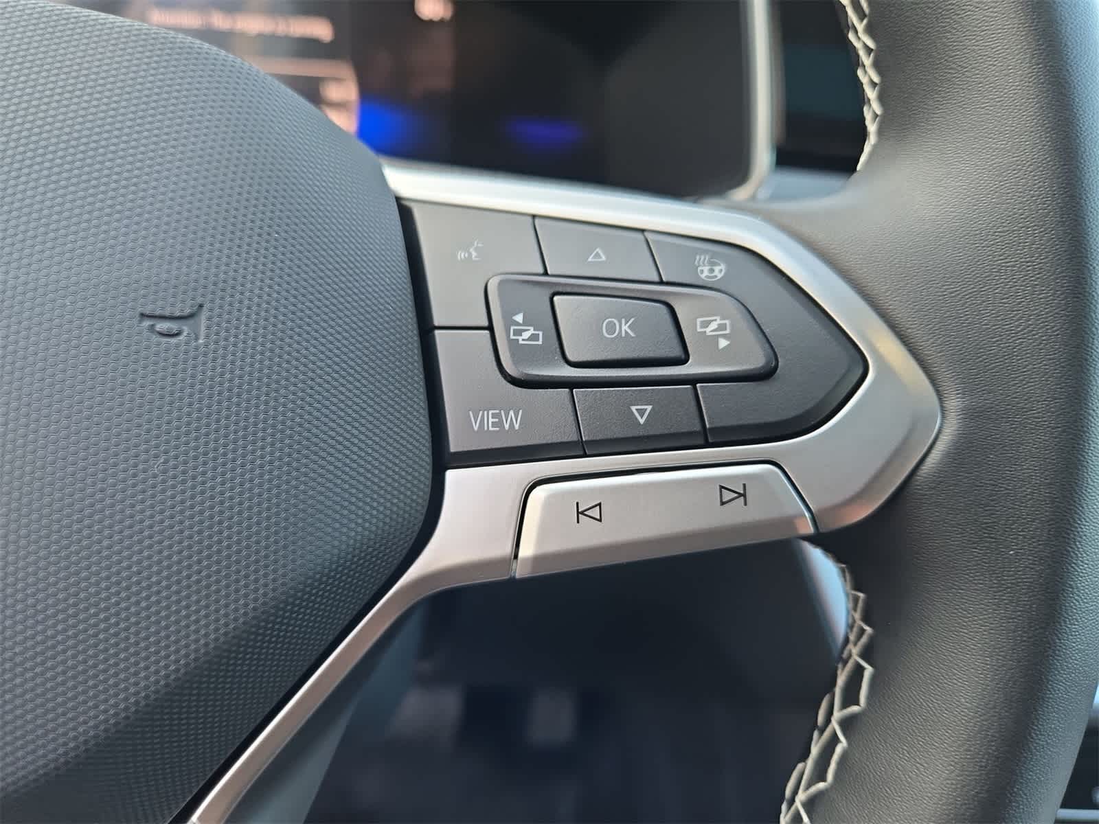 Thumbnail: 2025 Volkswagen Taos - 26