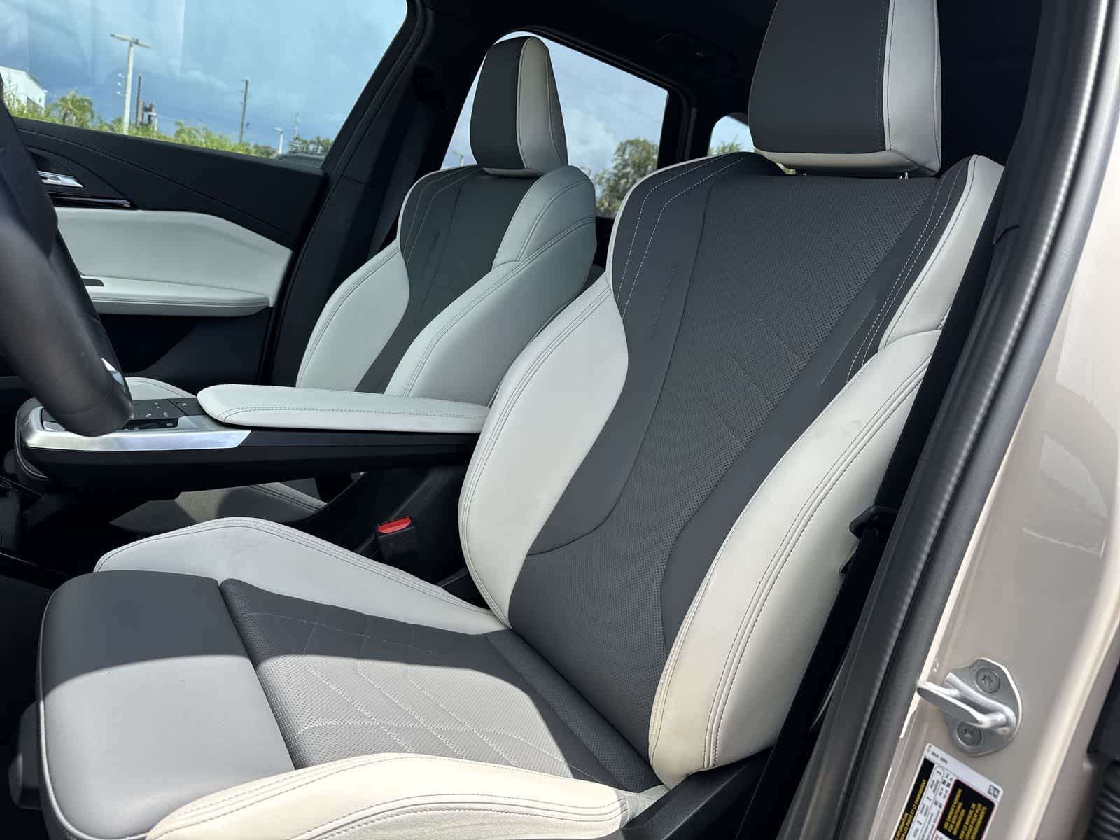 Thumbnail: 2026 BMW X1 - 14