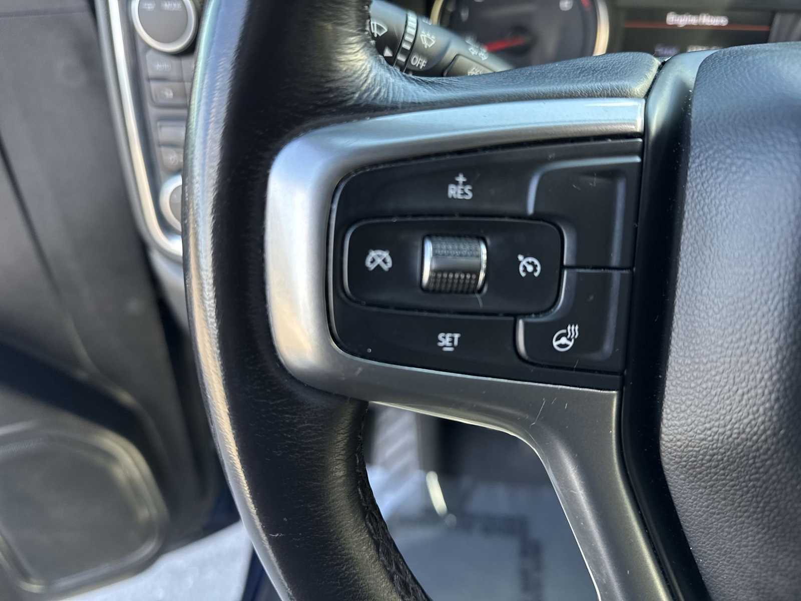 Thumbnail: 2022 Chevrolet Silverado 1500 - 22