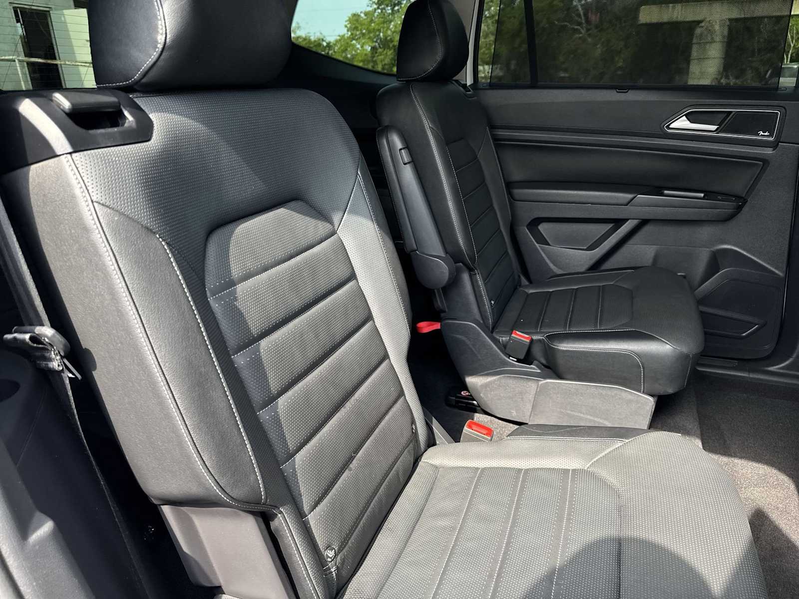 Thumbnail: 2019 Volkswagen Atlas - 20