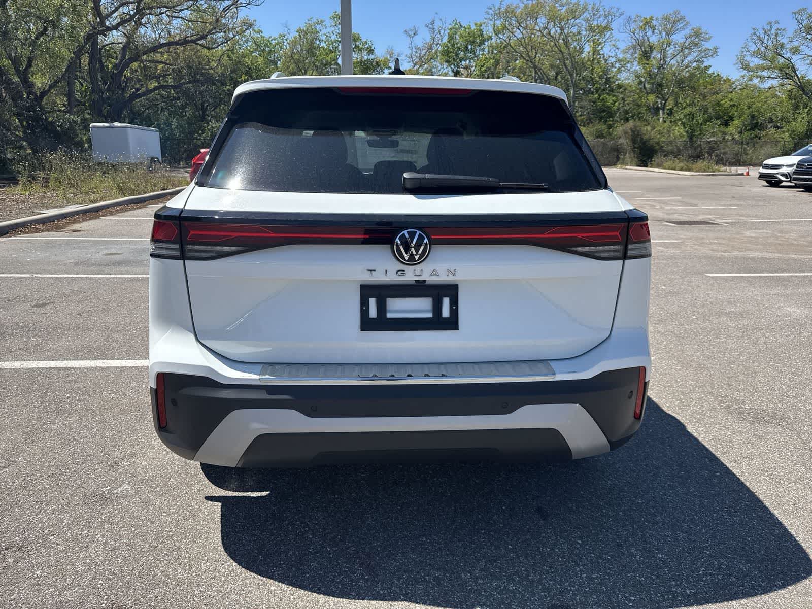 Thumbnail: 2026 Volkswagen Tiguan - 5