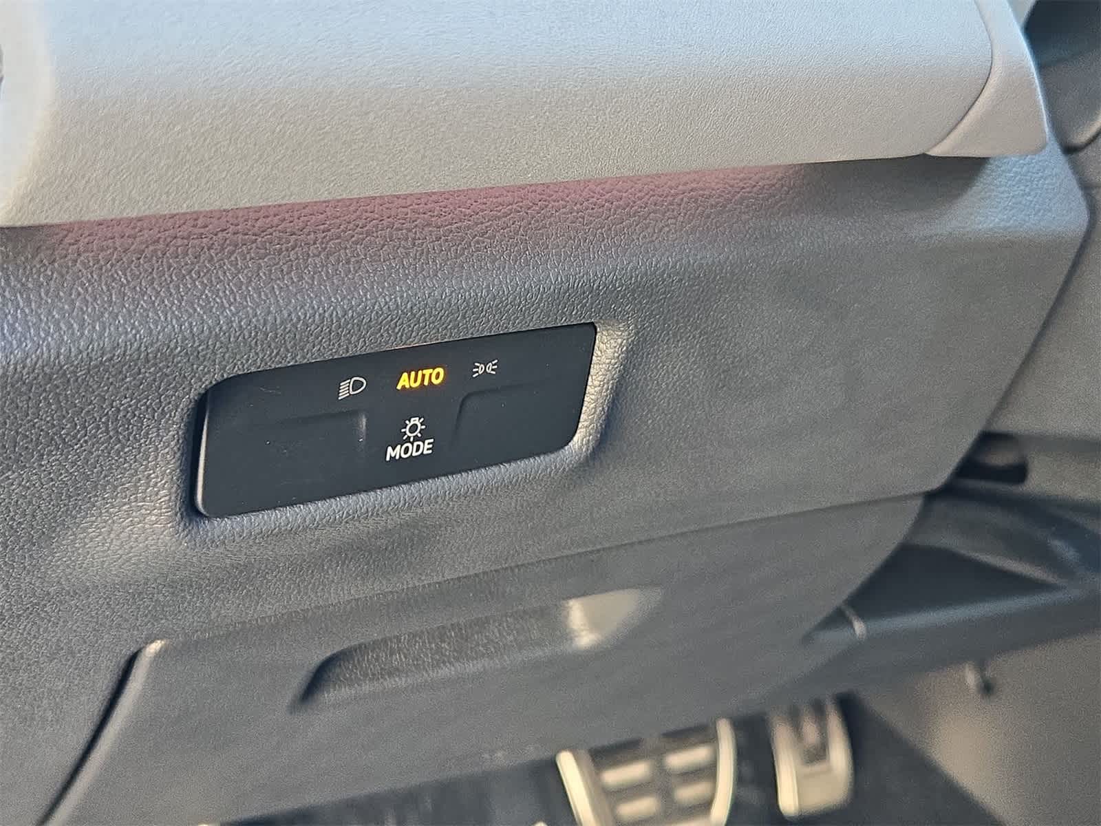 Thumbnail: 2025 Volkswagen Tiguan - 37