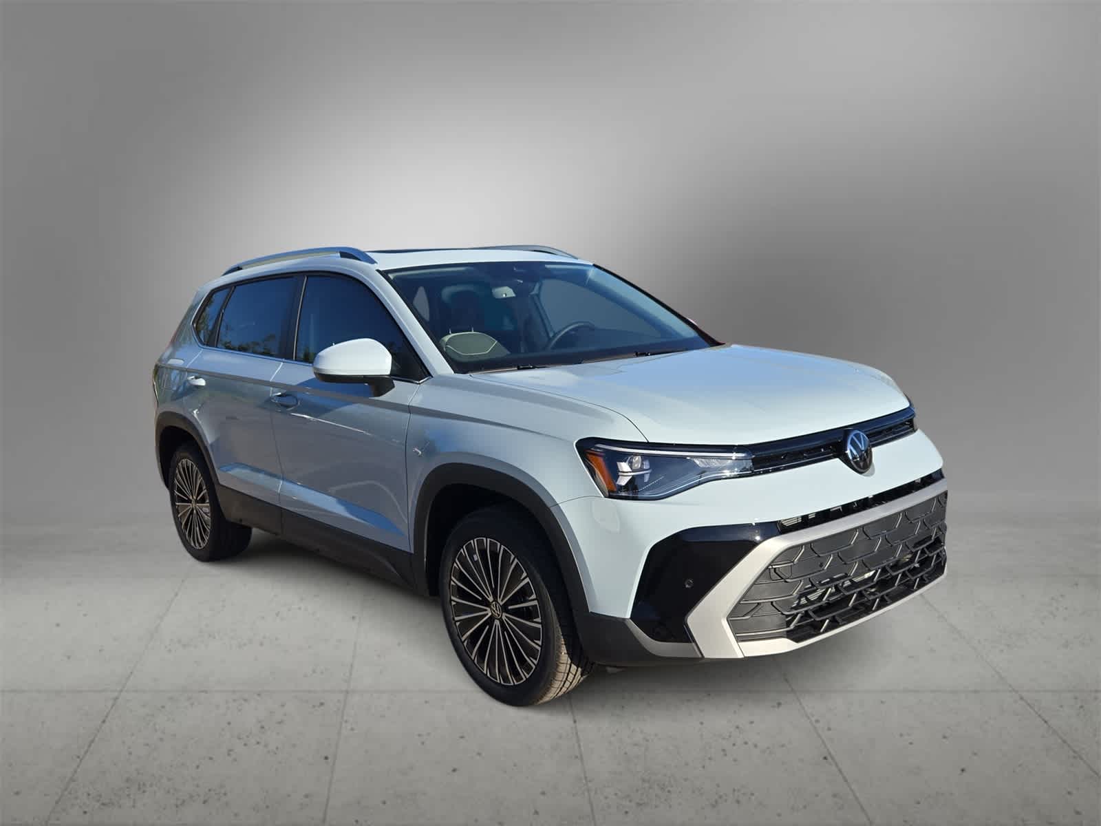 Thumbnail: 2025 Volkswagen Taos - 2