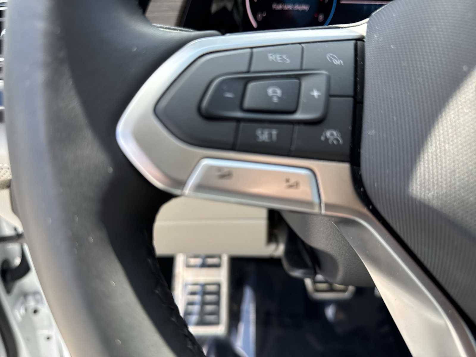 Thumbnail: 2026 Volkswagen Atlas - 30