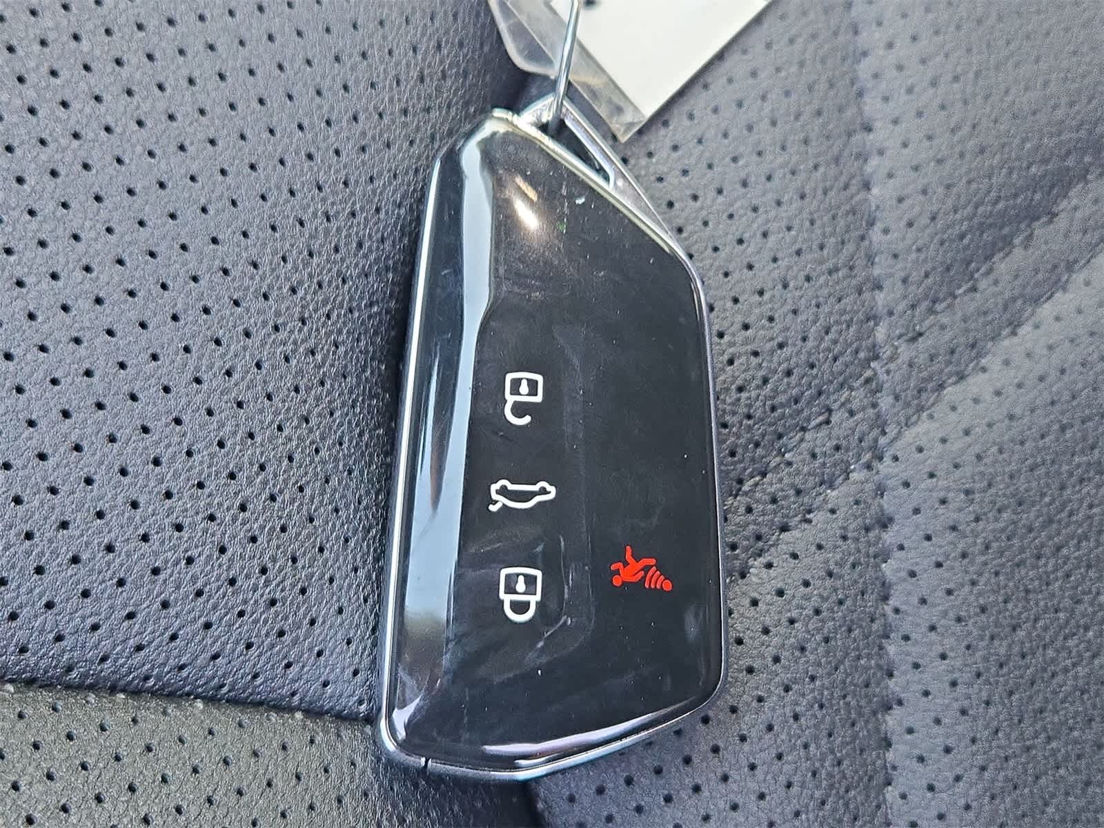 Thumbnail: 2026 Volkswagen Atlas - 32