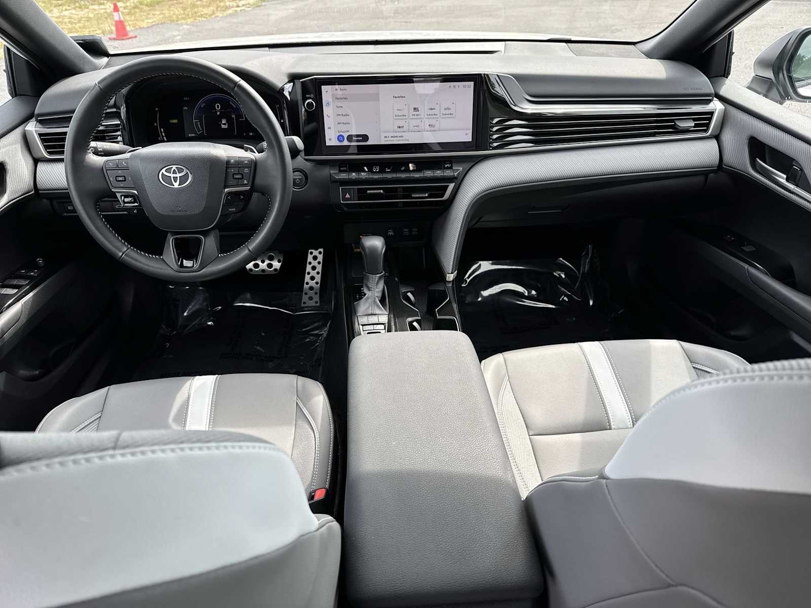 Thumbnail: 2025 Toyota Camry - 14