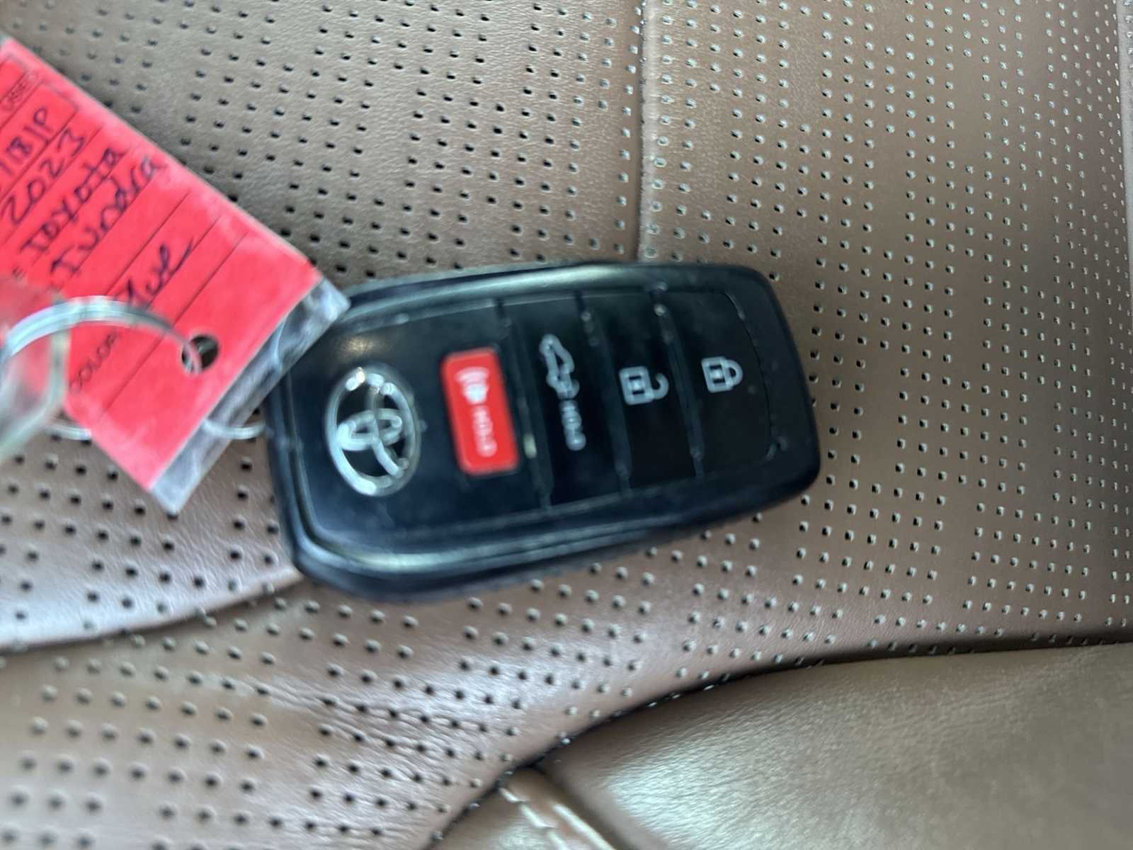 Thumbnail: 2023 Toyota Tundra - 34