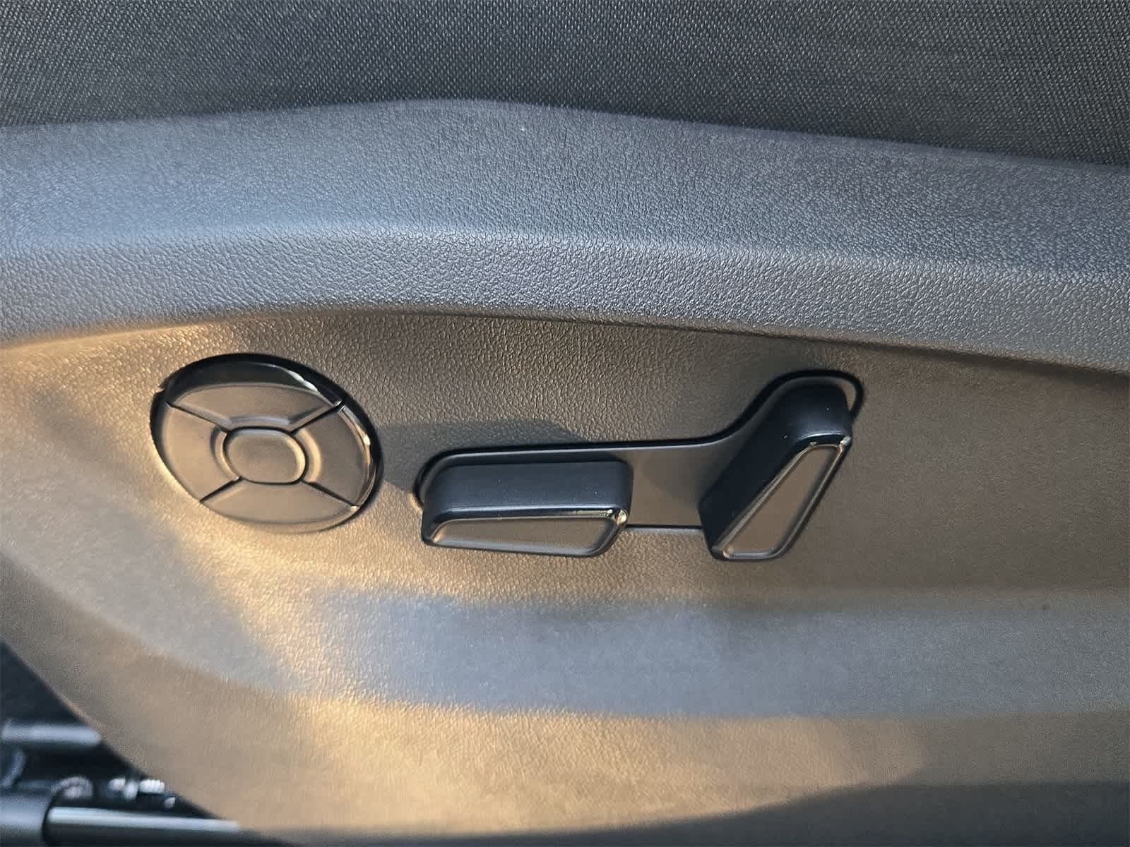 Thumbnail: 2026 Volkswagen Tiguan - 18