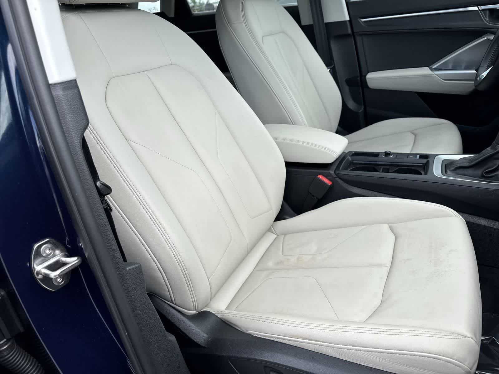 Thumbnail: 2020 Audi Q3 - 19