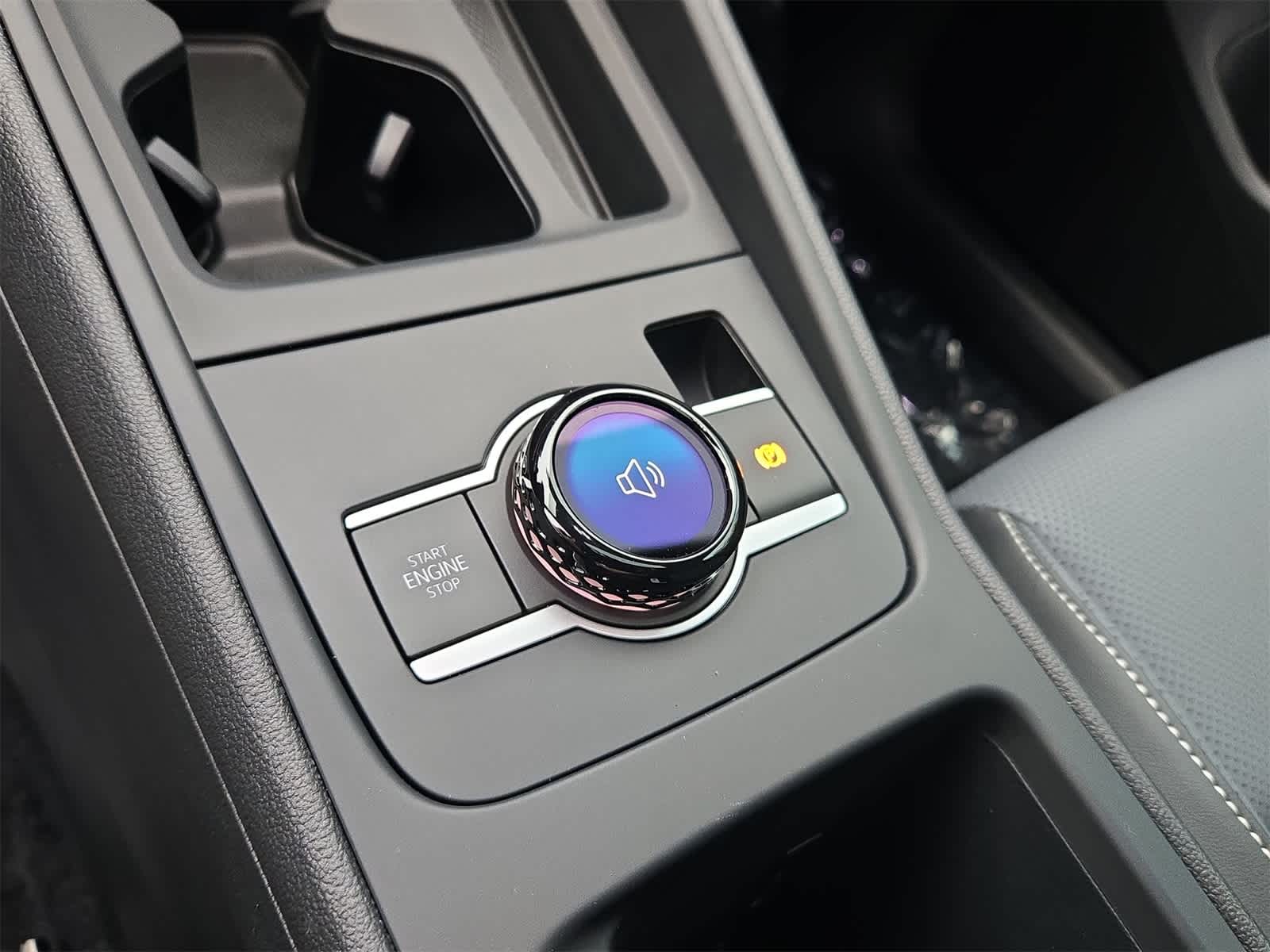 Thumbnail: 2025 Volkswagen Tiguan - 38