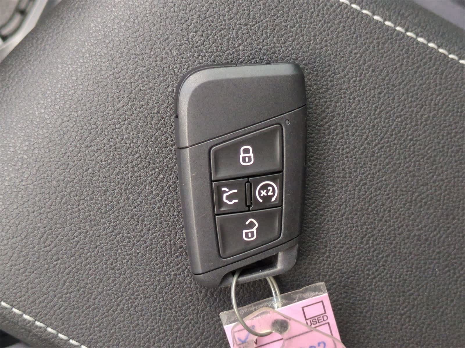 Thumbnail: 2025 Volkswagen Taos - 35