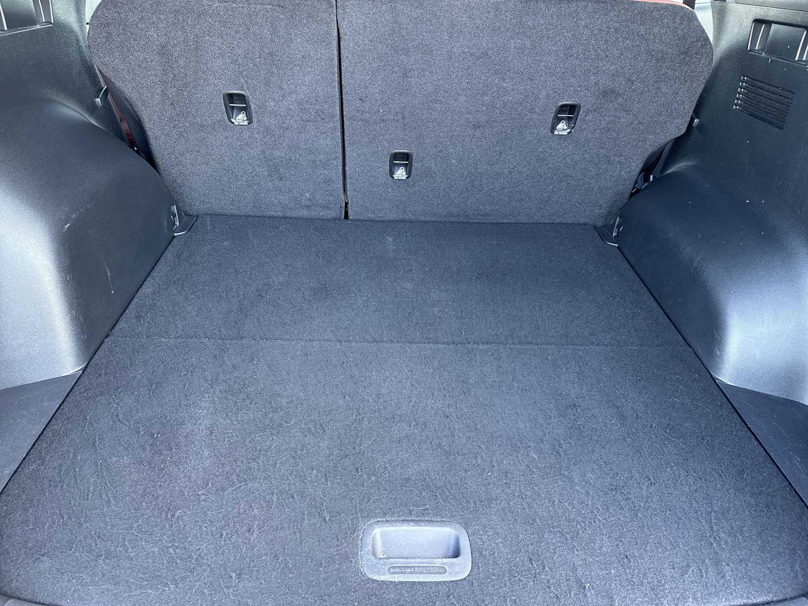 Thumbnail: 2023 Kia Sportage - 32