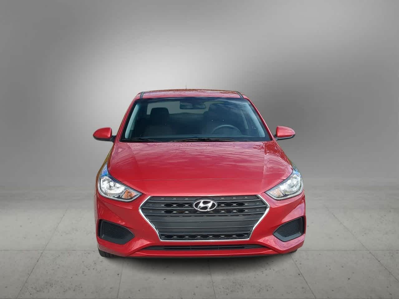 Thumbnail: 2018 Hyundai Accent - 3
