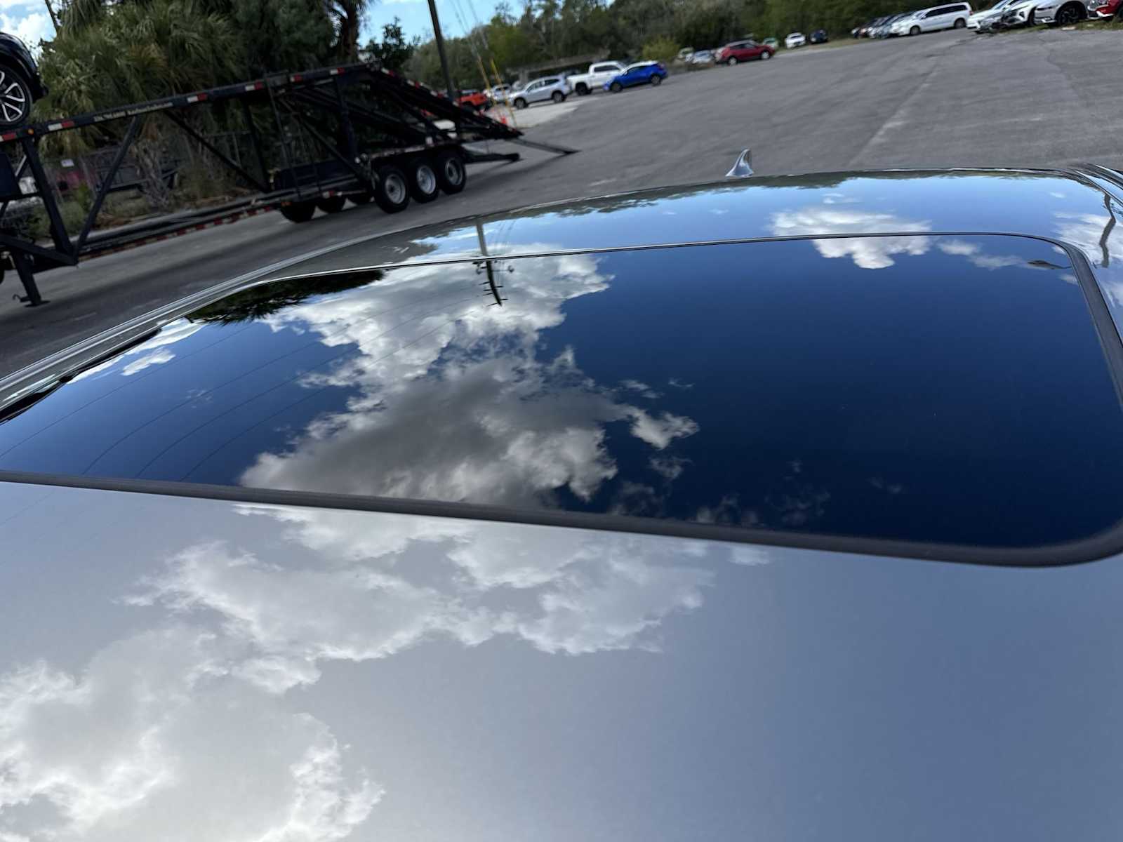 Thumbnail: 2021 Lexus ES - 18