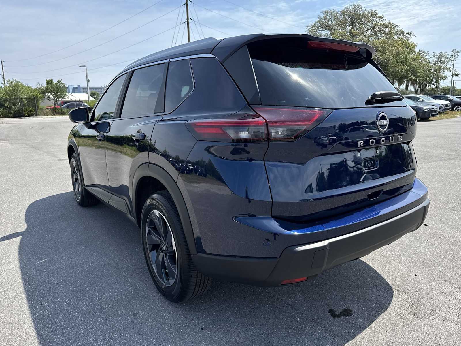 Thumbnail: 2025 Nissan Rogue - 4