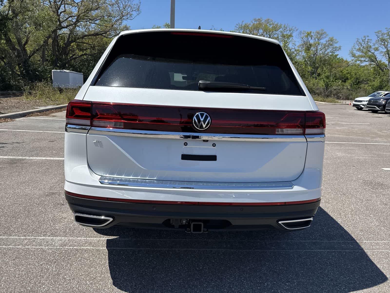 Thumbnail: 2026 Volkswagen Atlas - 4