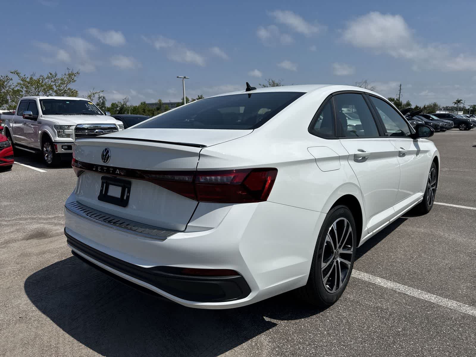 Thumbnail: 2026 Volkswagen Jetta - 6