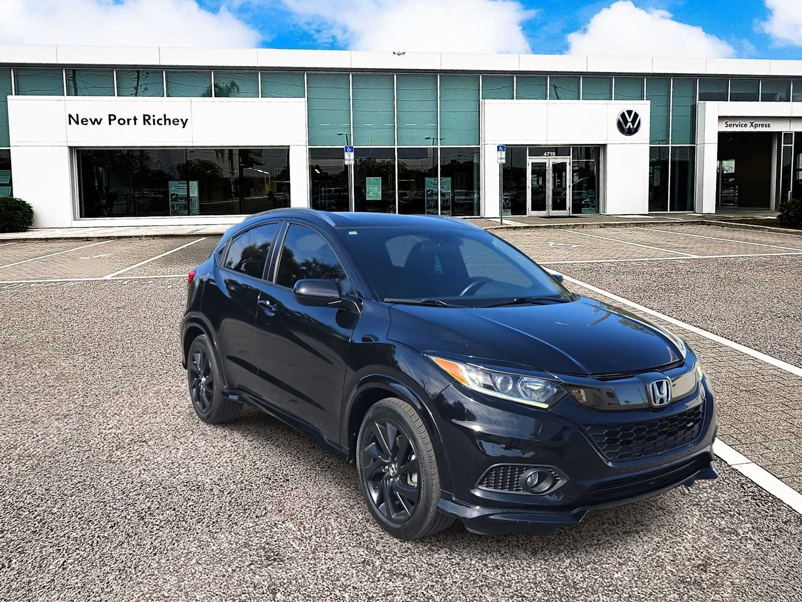 Thumbnail: 2022 Honda HR-V - 2