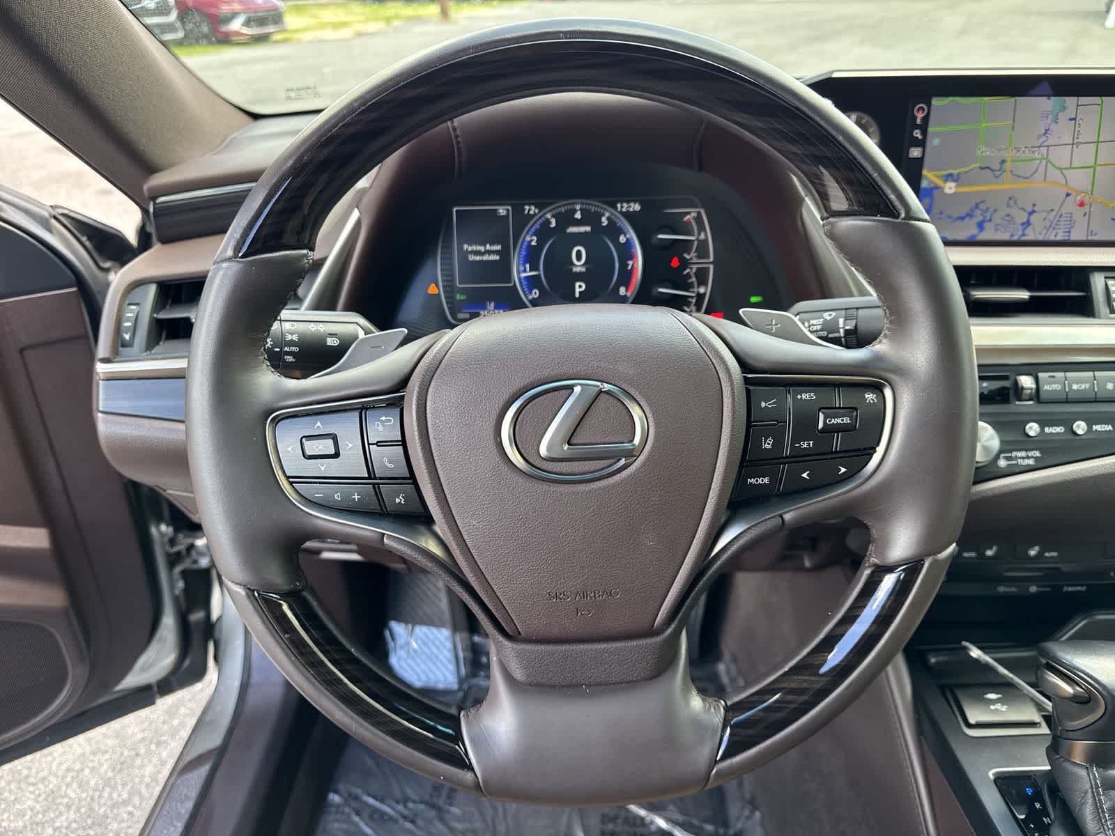 Thumbnail: 2021 Lexus ES - 28