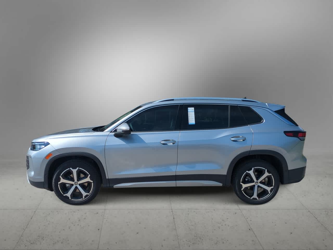 Thumbnail: 2025 Volkswagen Tiguan - 5