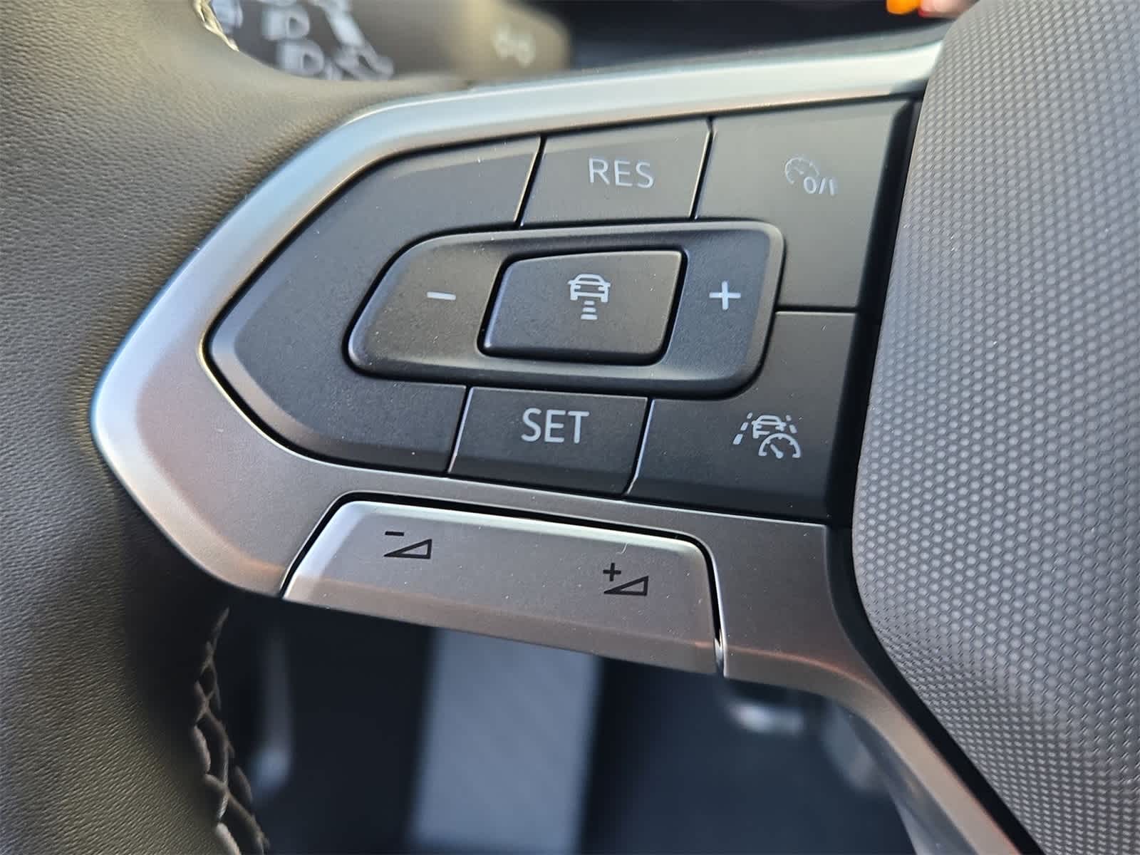 Thumbnail: 2026 Volkswagen Atlas - 22