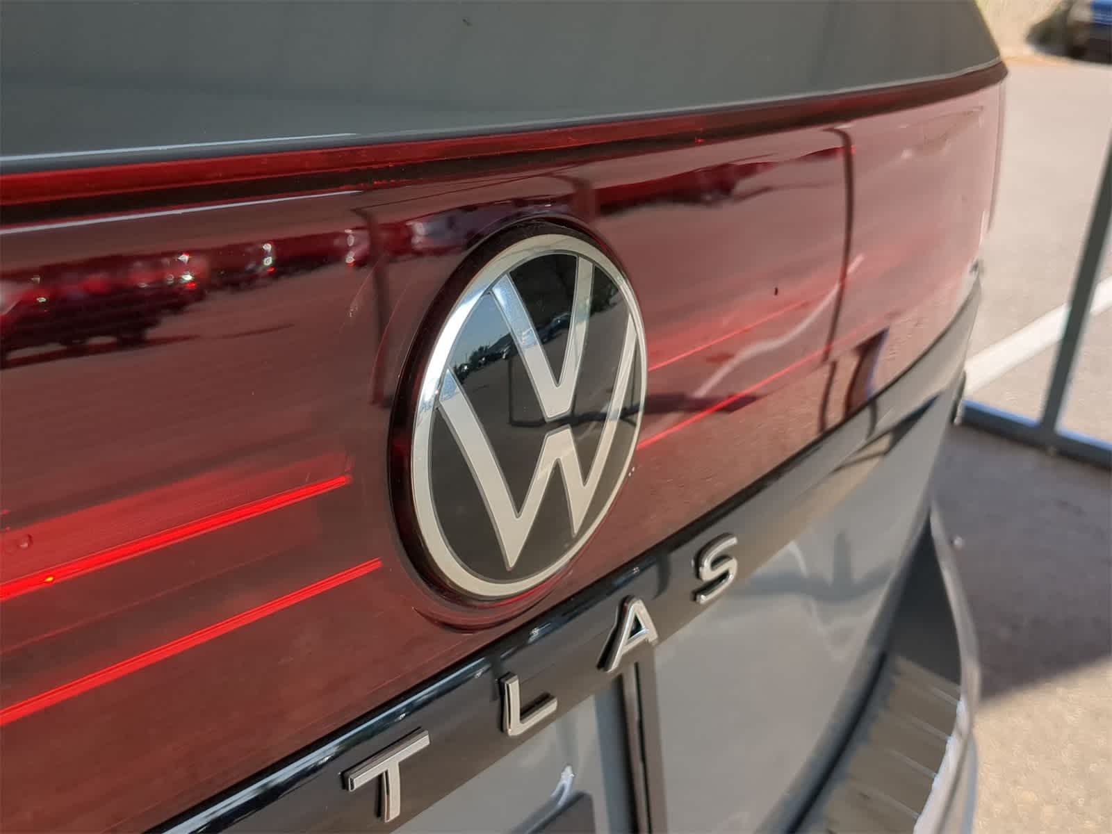 Thumbnail: 2025 Volkswagen Atlas - 12