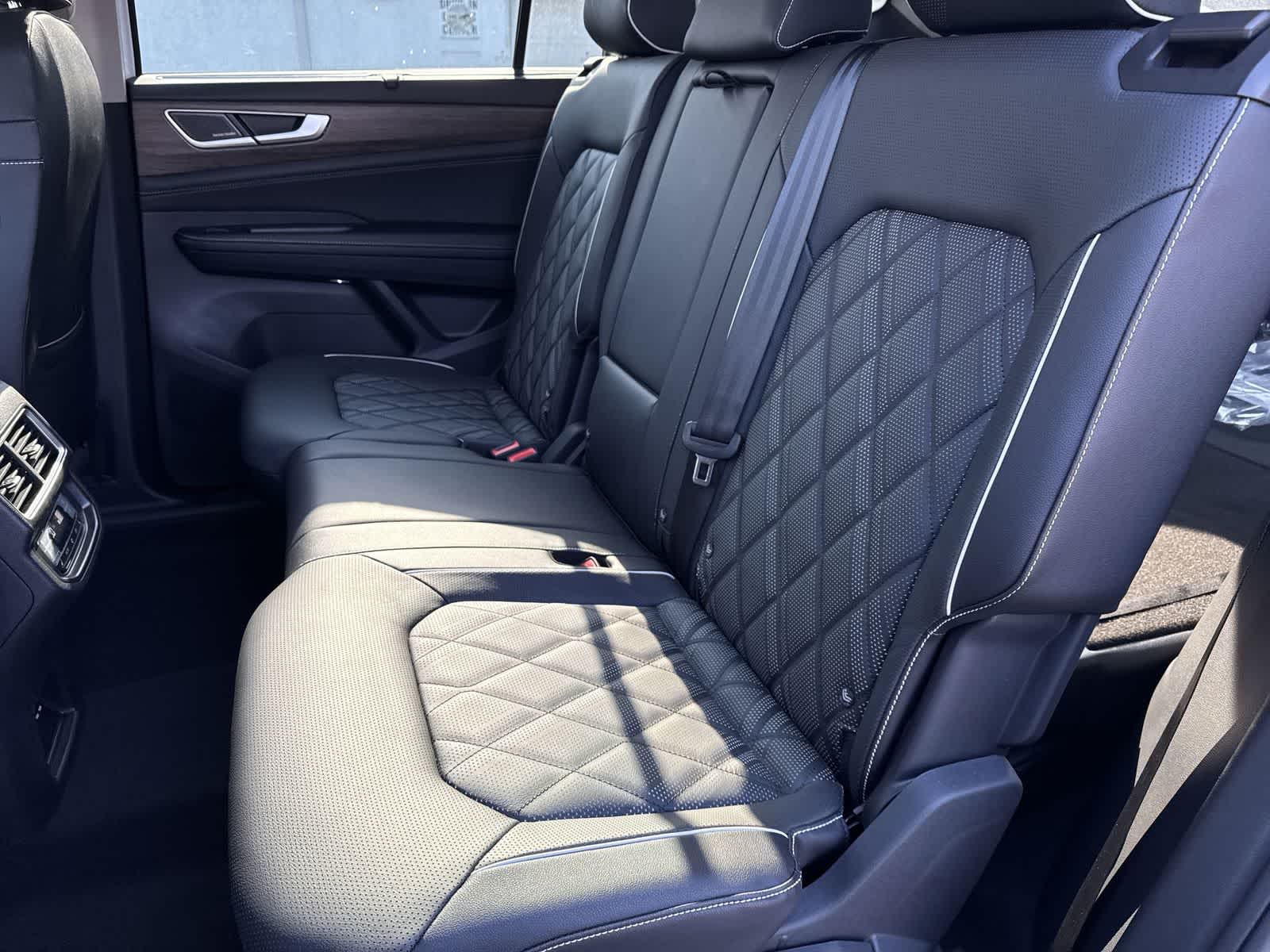 Thumbnail: 2026 Volkswagen Atlas - 19