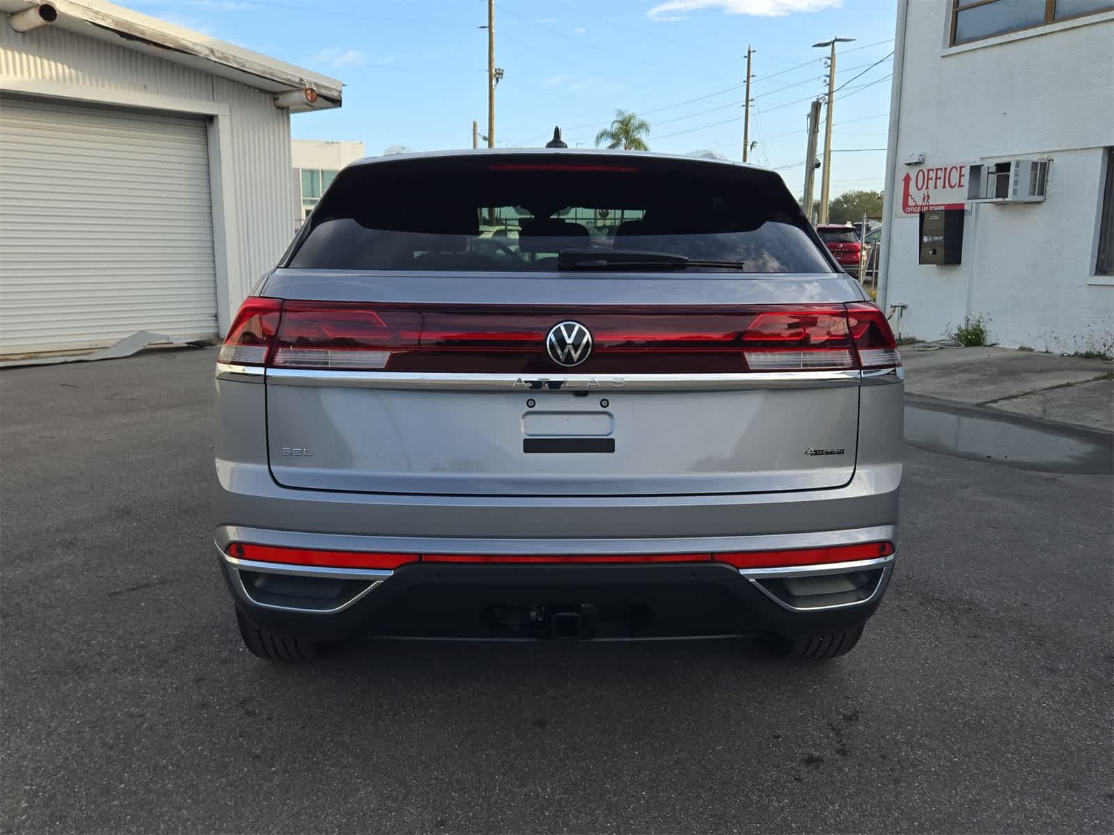 Thumbnail: 2026 Volkswagen Atlas - 13