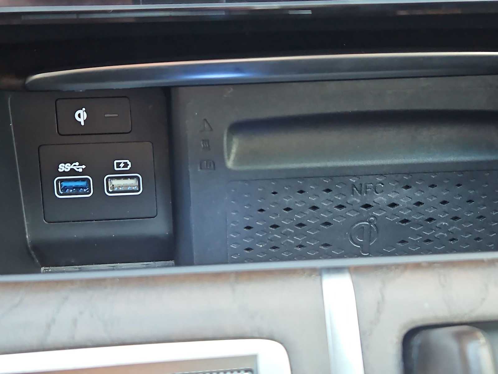 Thumbnail: 2024 Genesis GV80 - 34