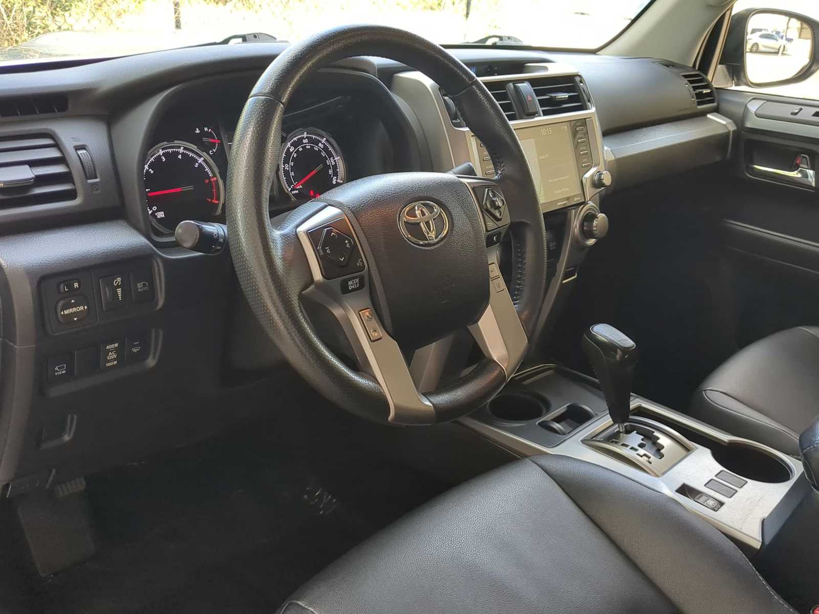 Thumbnail: 2022 Toyota 4Runner - 10