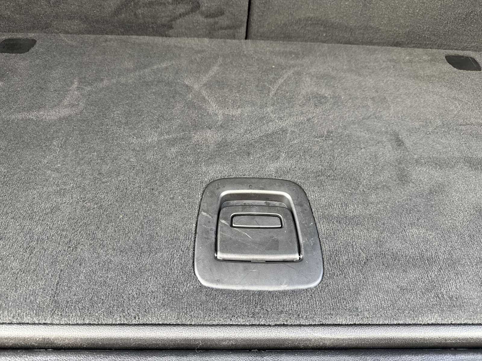 Thumbnail: 2023 BMW X7 - 32