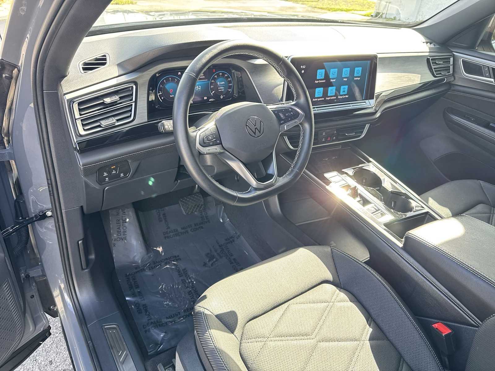 Thumbnail: 2025 Volkswagen Atlas - 10