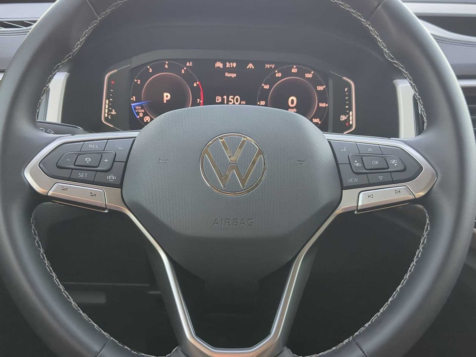 Thumbnail: 2022 Volkswagen Atlas - 23