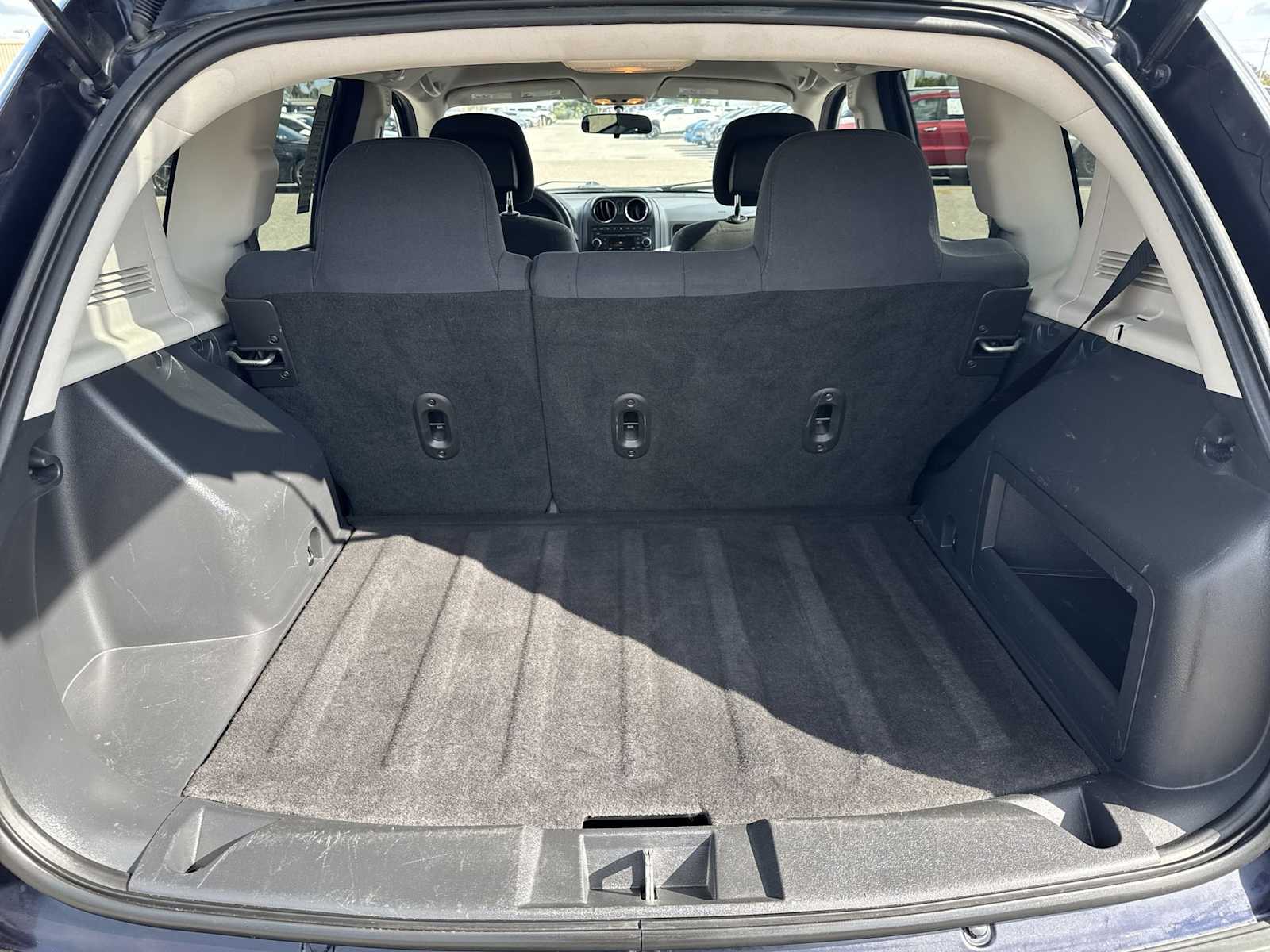 Thumbnail: 2011 Jeep Compass - 26