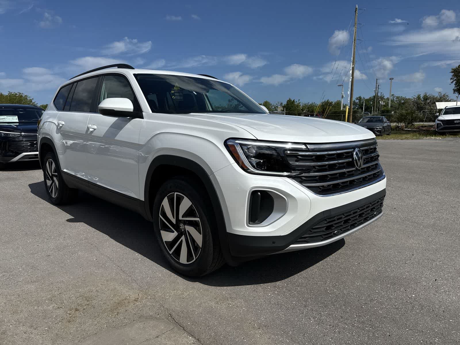 Thumbnail: 2026 Volkswagen Atlas - 8