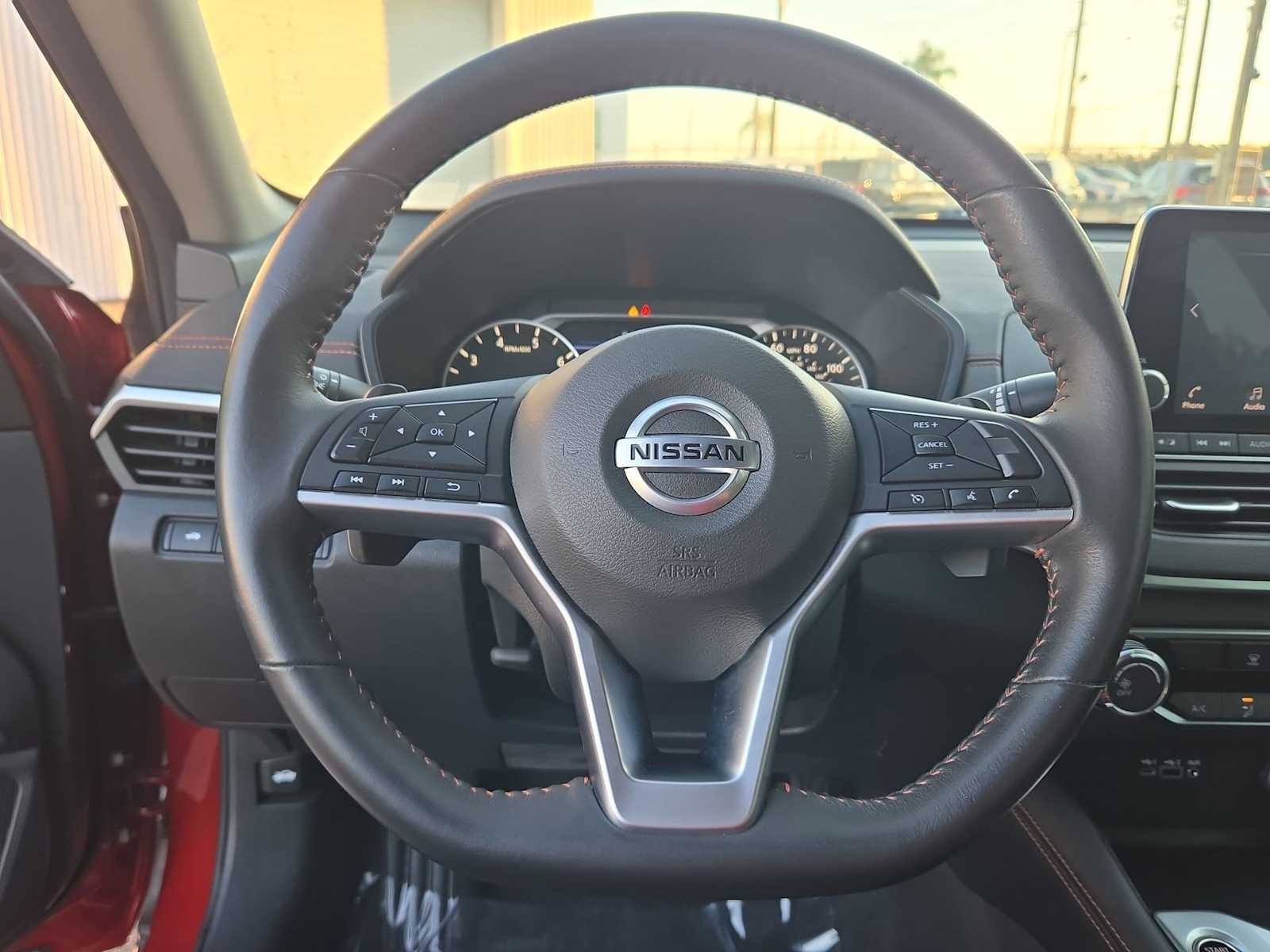 Thumbnail: 2022 Nissan Altima - 23