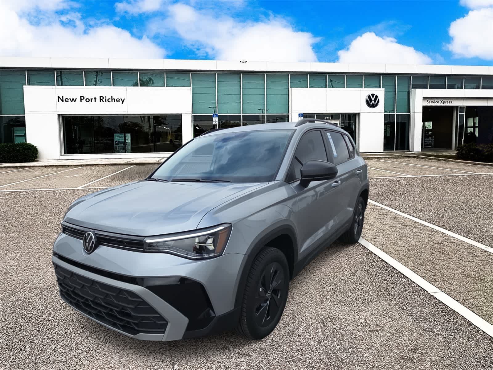 Thumbnail: 2025 Volkswagen Taos - 4