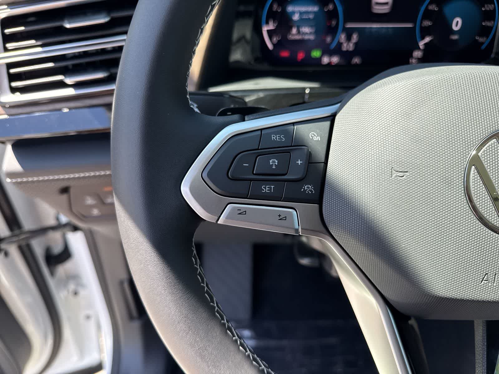 Thumbnail: 2026 Volkswagen Atlas - 21