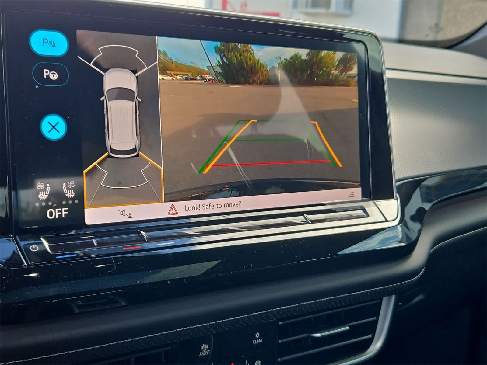 Thumbnail: 2026 Volkswagen Atlas - 29