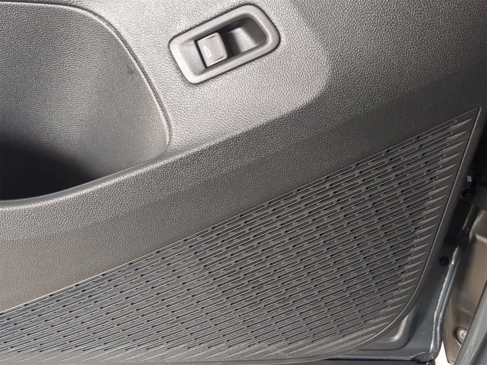 Thumbnail: 2025 Volkswagen Atlas - 30