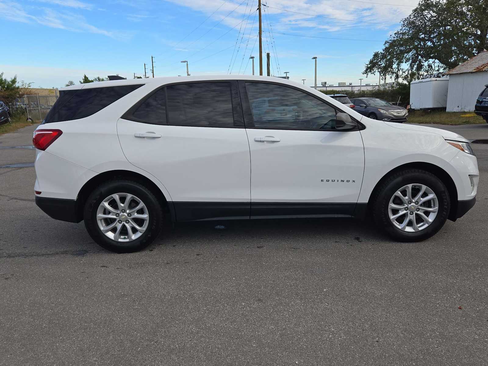 Thumbnail: 2019 Chevrolet Equinox - 15