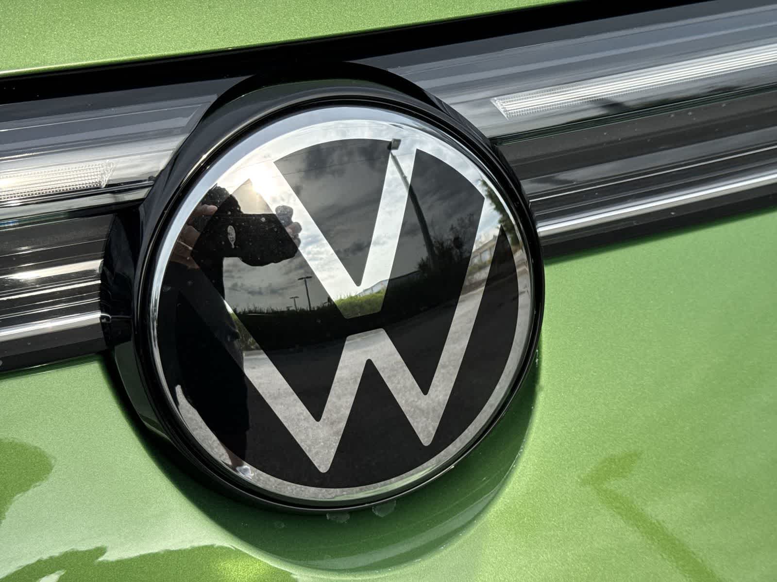 Thumbnail: 2026 Volkswagen Taos - 10