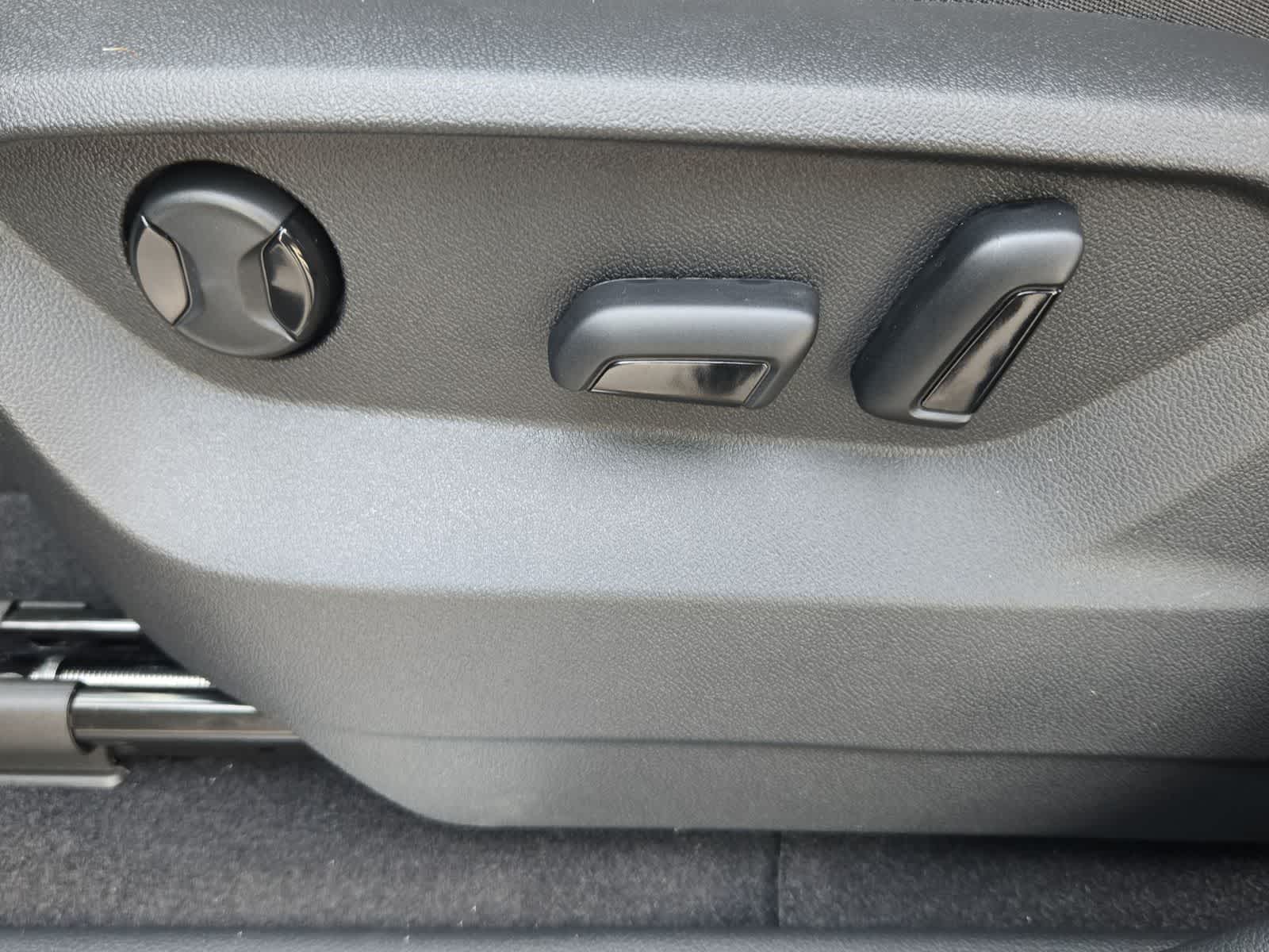 Thumbnail: 2026 Volkswagen Atlas - 17