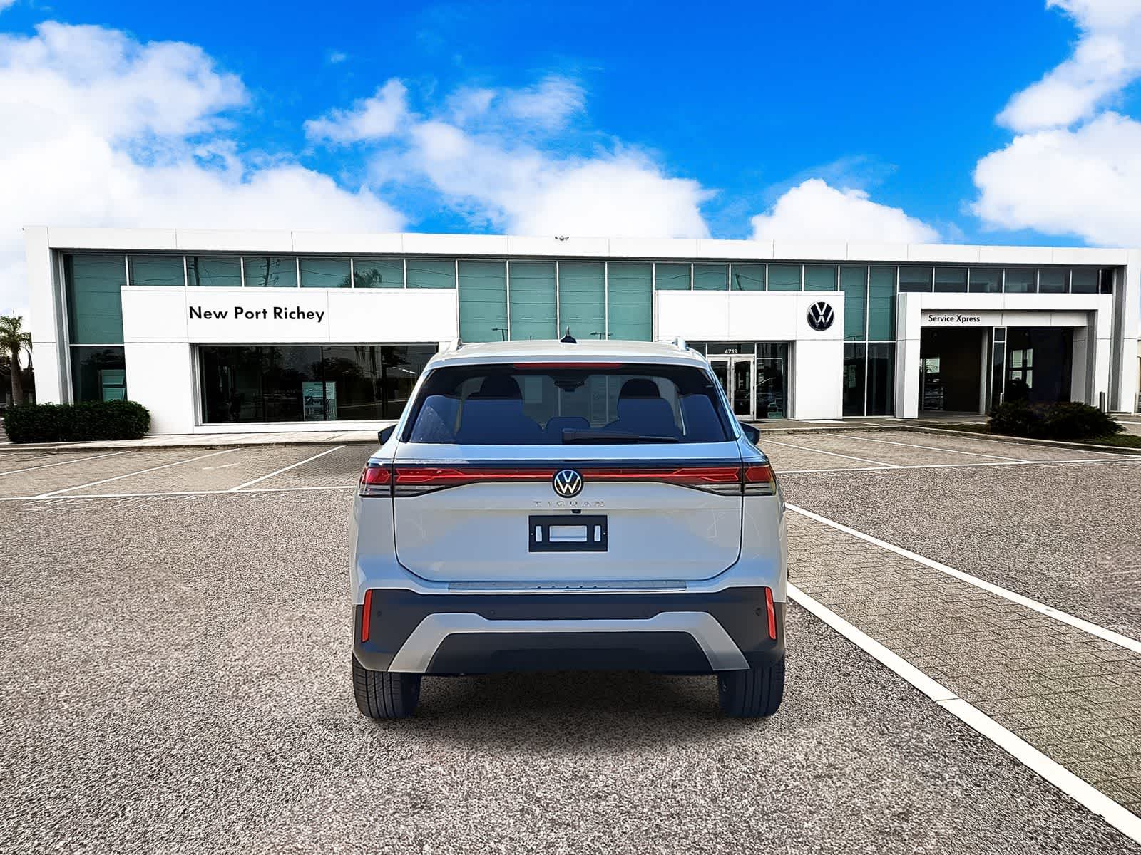 Thumbnail: 2026 Volkswagen Tiguan - 7