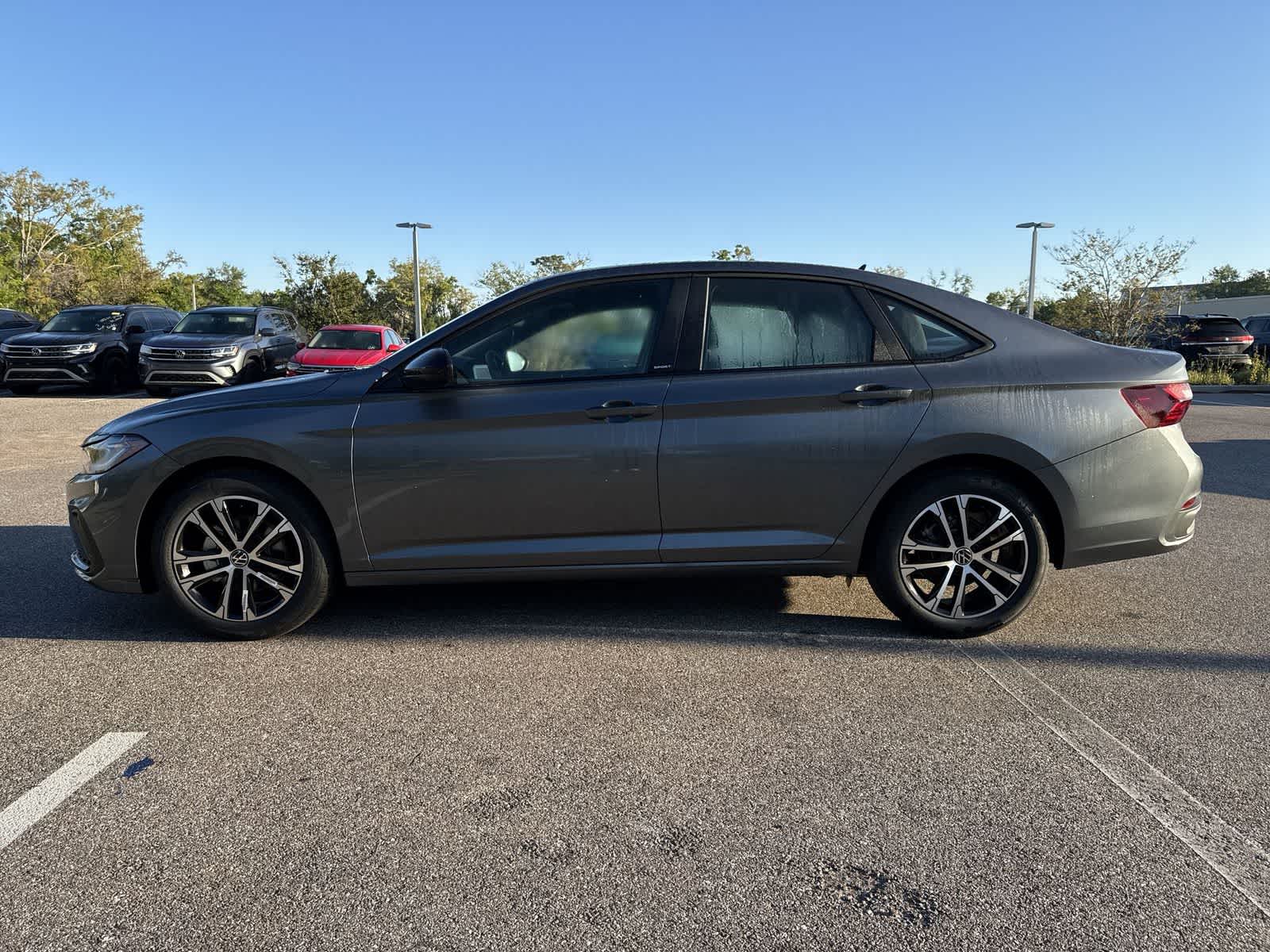 Thumbnail: 2026 Volkswagen Jetta - 3