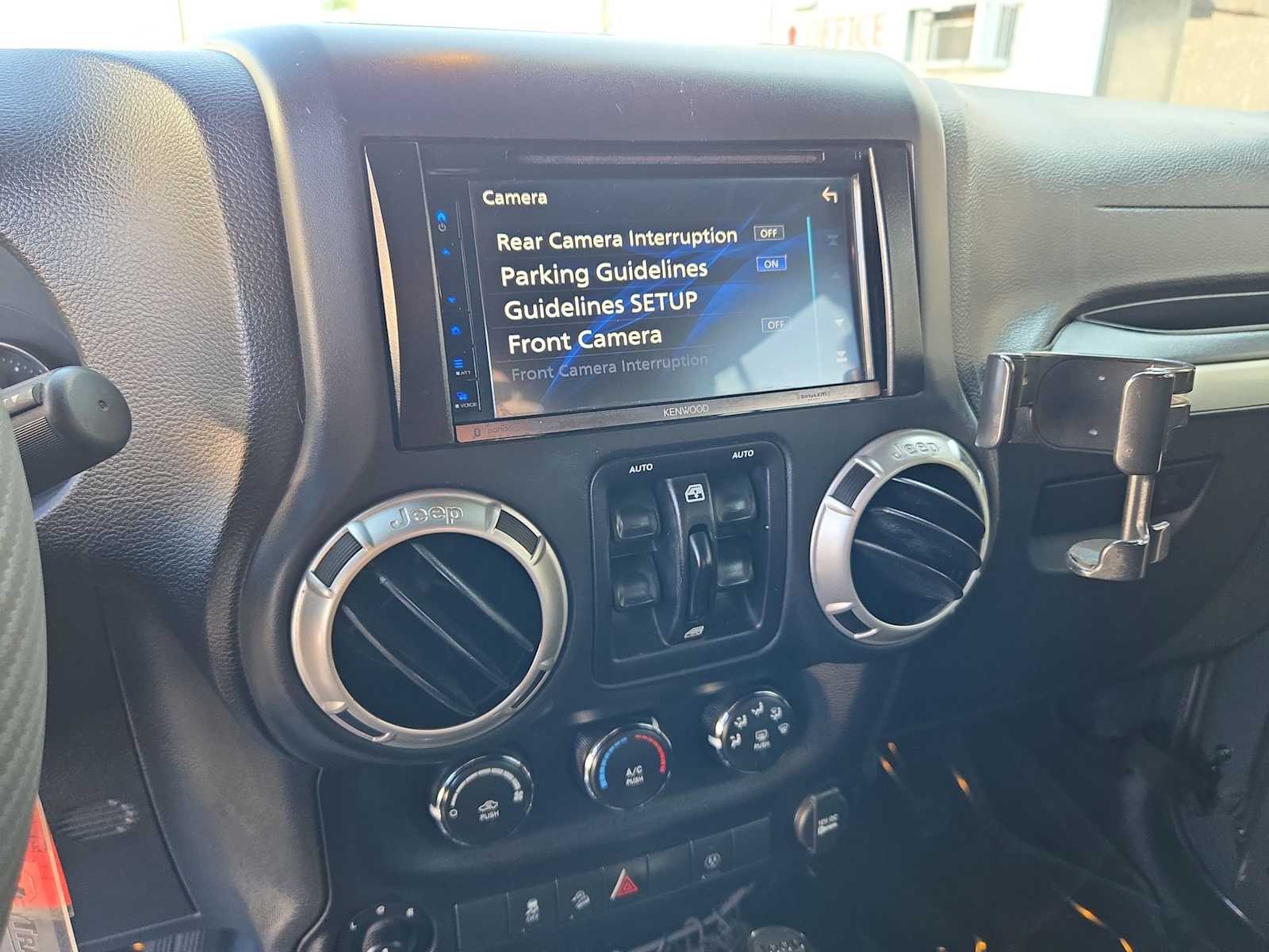 Thumbnail: 2016 Jeep Wrangler - 25