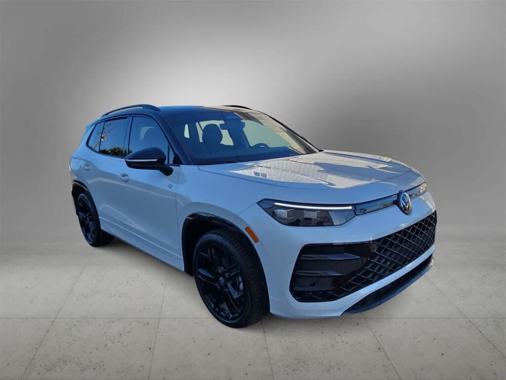 New 2025 Volkswagen Tiguan 2.0T SE R-Line Black SUV